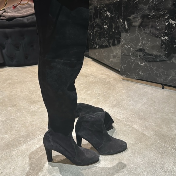 Black Stuart Weitzman boots high - Picture 3 of 3